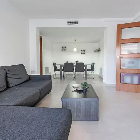 Апартаменты Oliveres By Interhome